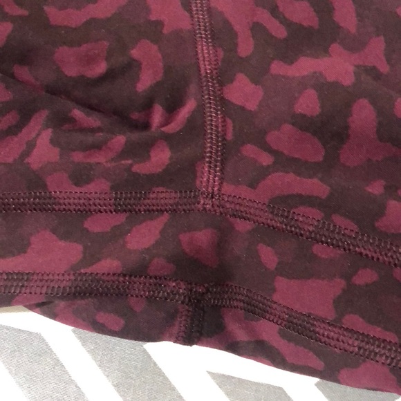 Lulu🍋 Align 28” Formation Camo Dark Adobe size 4 - Picture 9 of 11